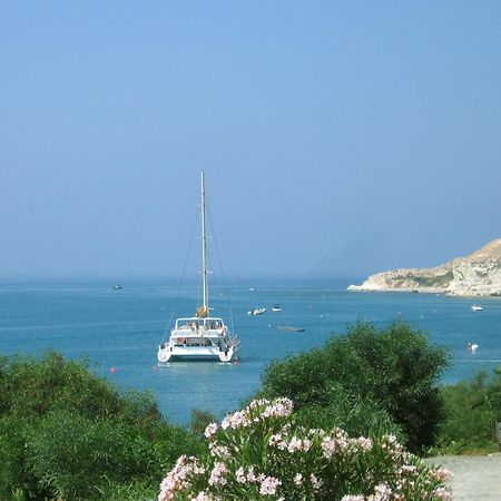 Amathousia Villa With Private Pool And Sea View Pissouri Exterior photo