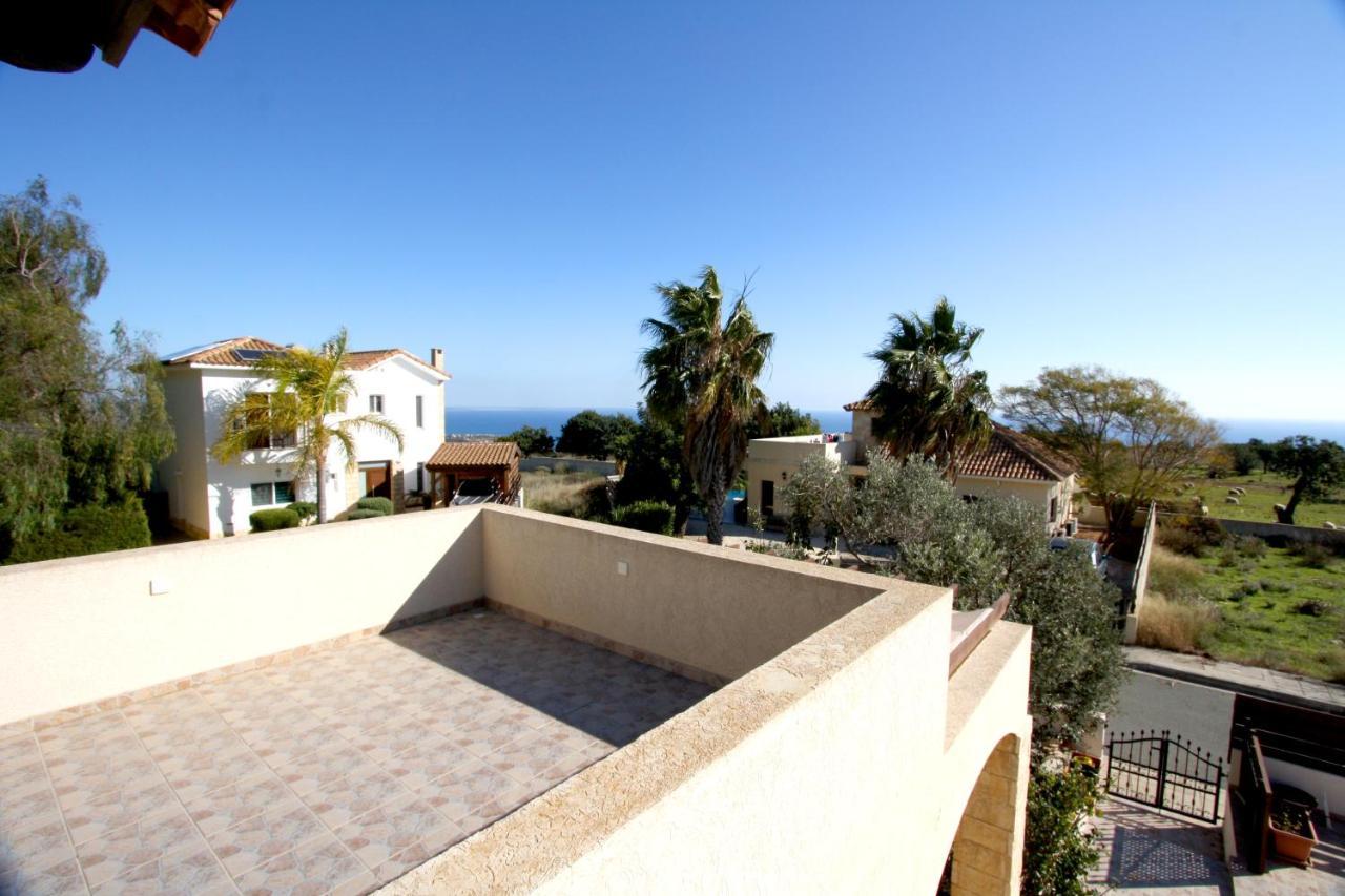 Amathousia Villa With Private Pool And Sea View Pissouri Exterior photo