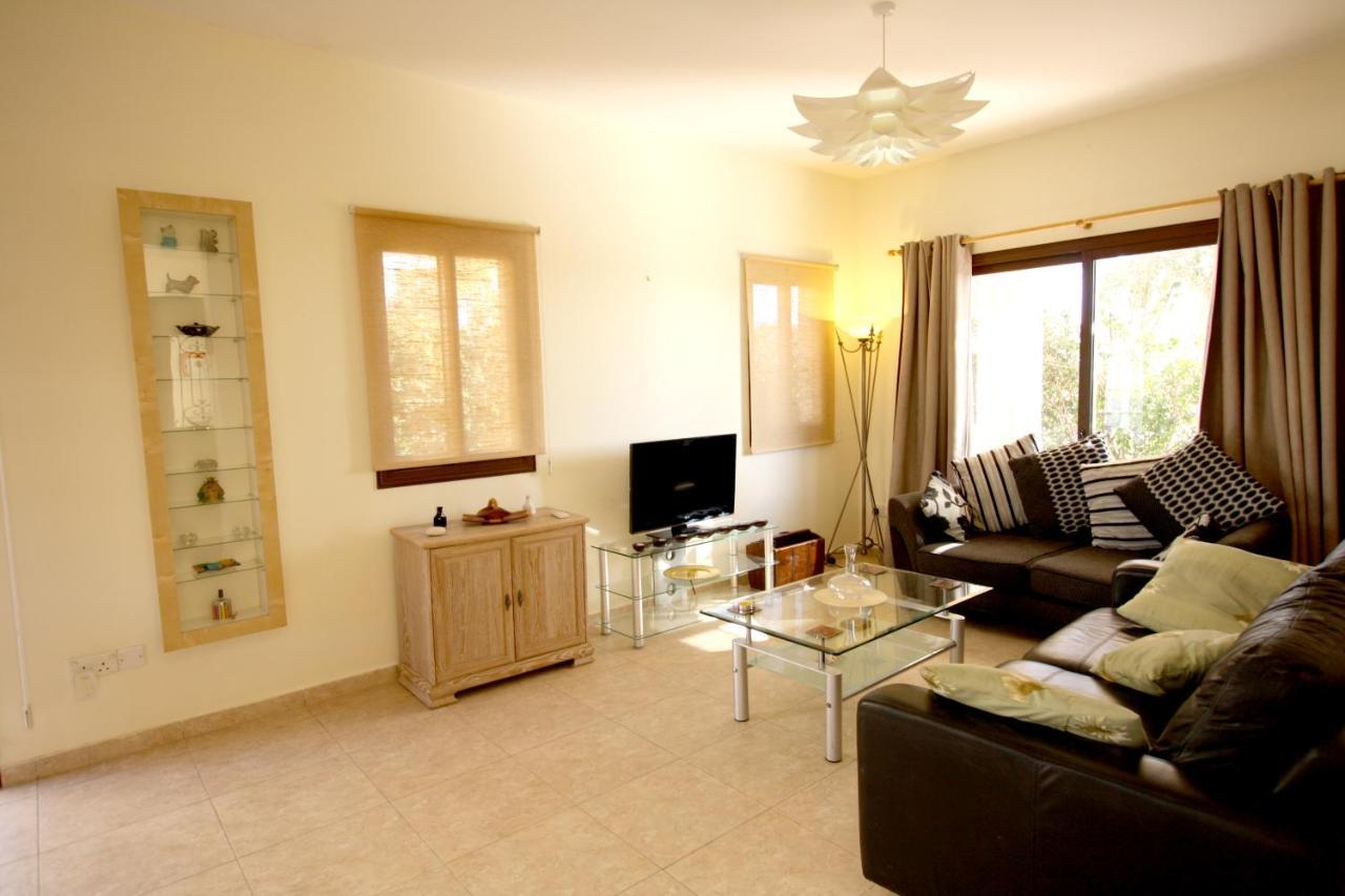 Amathousia Villa With Private Pool And Sea View Pissouri Exterior photo