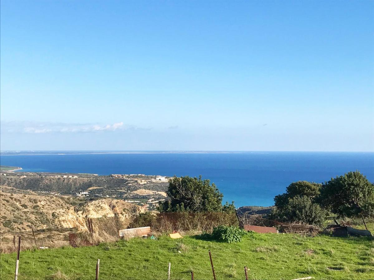 Amathousia Villa With Private Pool And Sea View Pissouri Exterior photo
